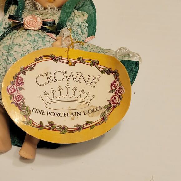Artmark 1998 Crowne Fine Porcelain Dolls Candy New, with tag - Picture 5 of 15